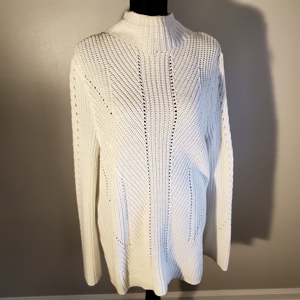 Lisa Rinna Fisherman's sweater